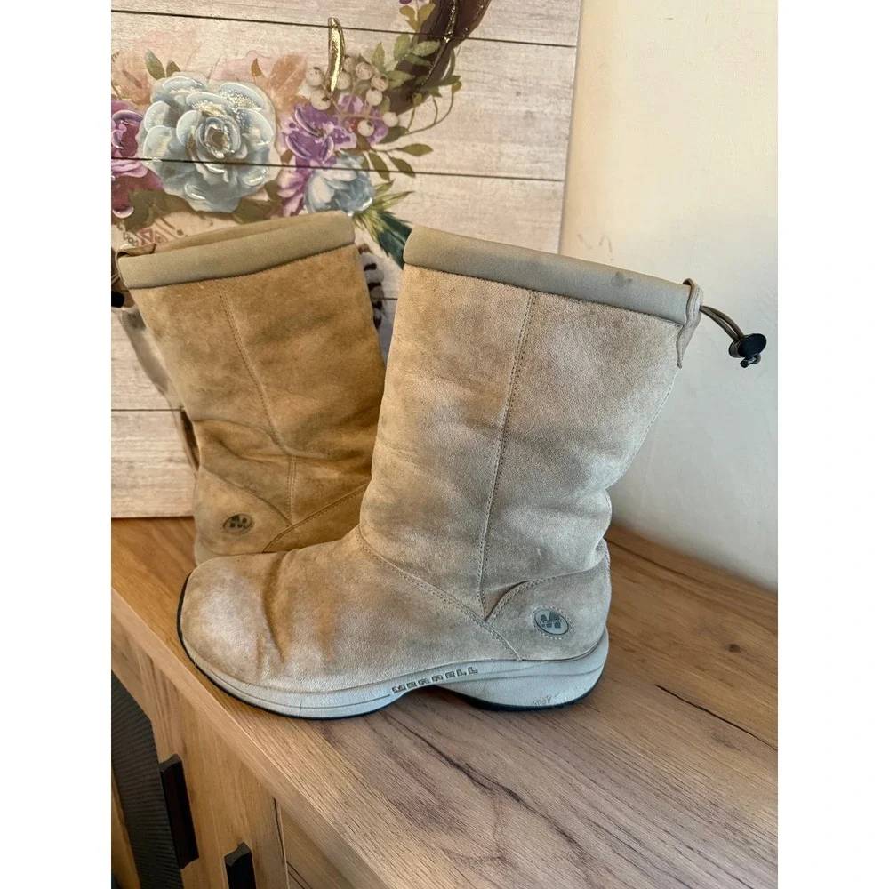 Merrell Womens Waterproof Snow Boots Tan Suede Air Cushioned Insulated Size 10